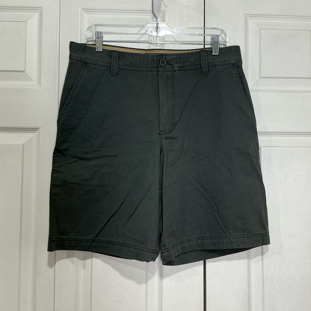 🖤 NWT Izod Gray Cotton Shorts - Size 34
